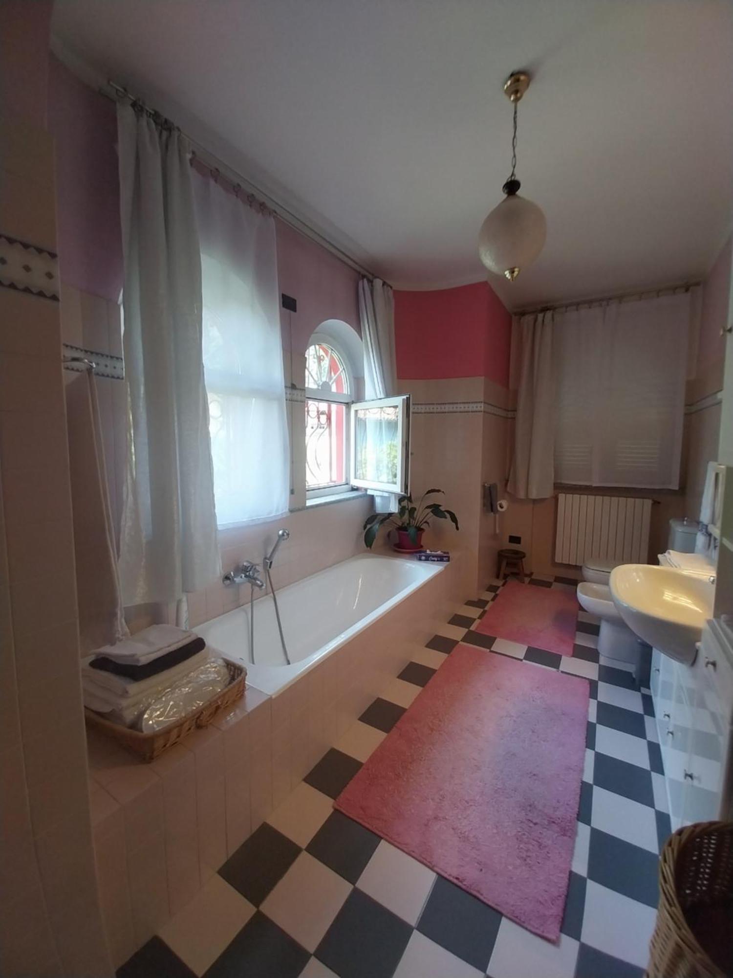 Bed and Breakfast A casa di Lara Beura Esterno foto
